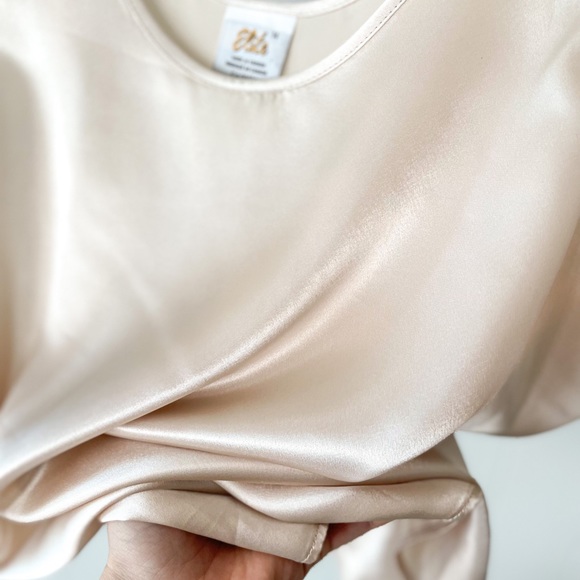 Satiny Champagne Vintage Tank - Picture 3 of 4